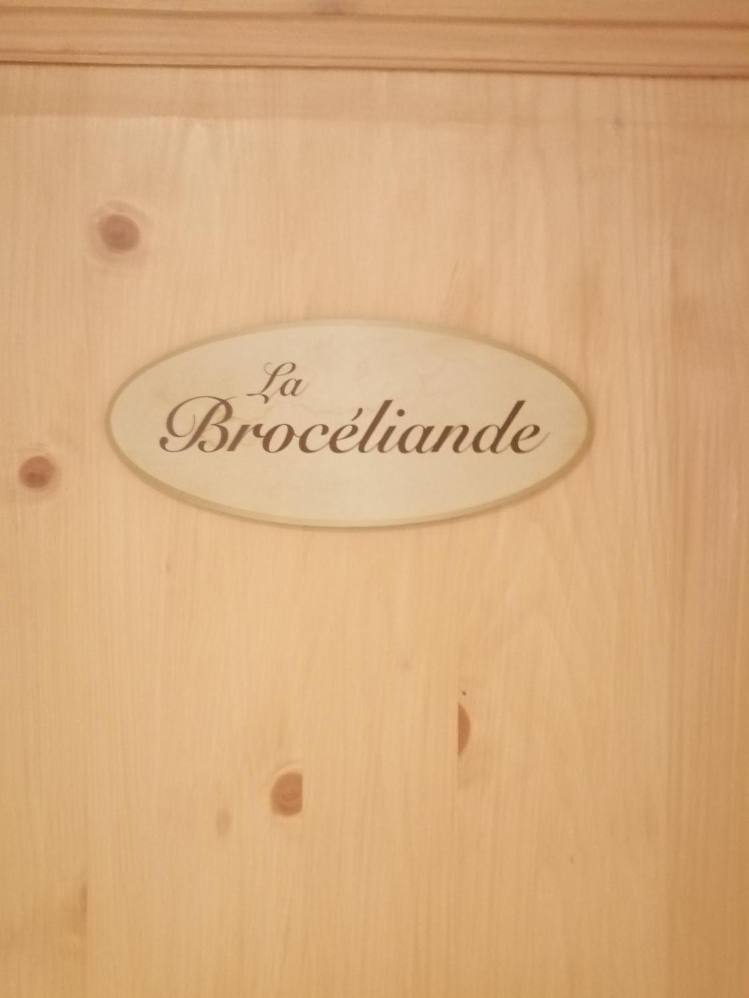 Le Douétaux chambres d'hotes La Baussaine Chambre photo