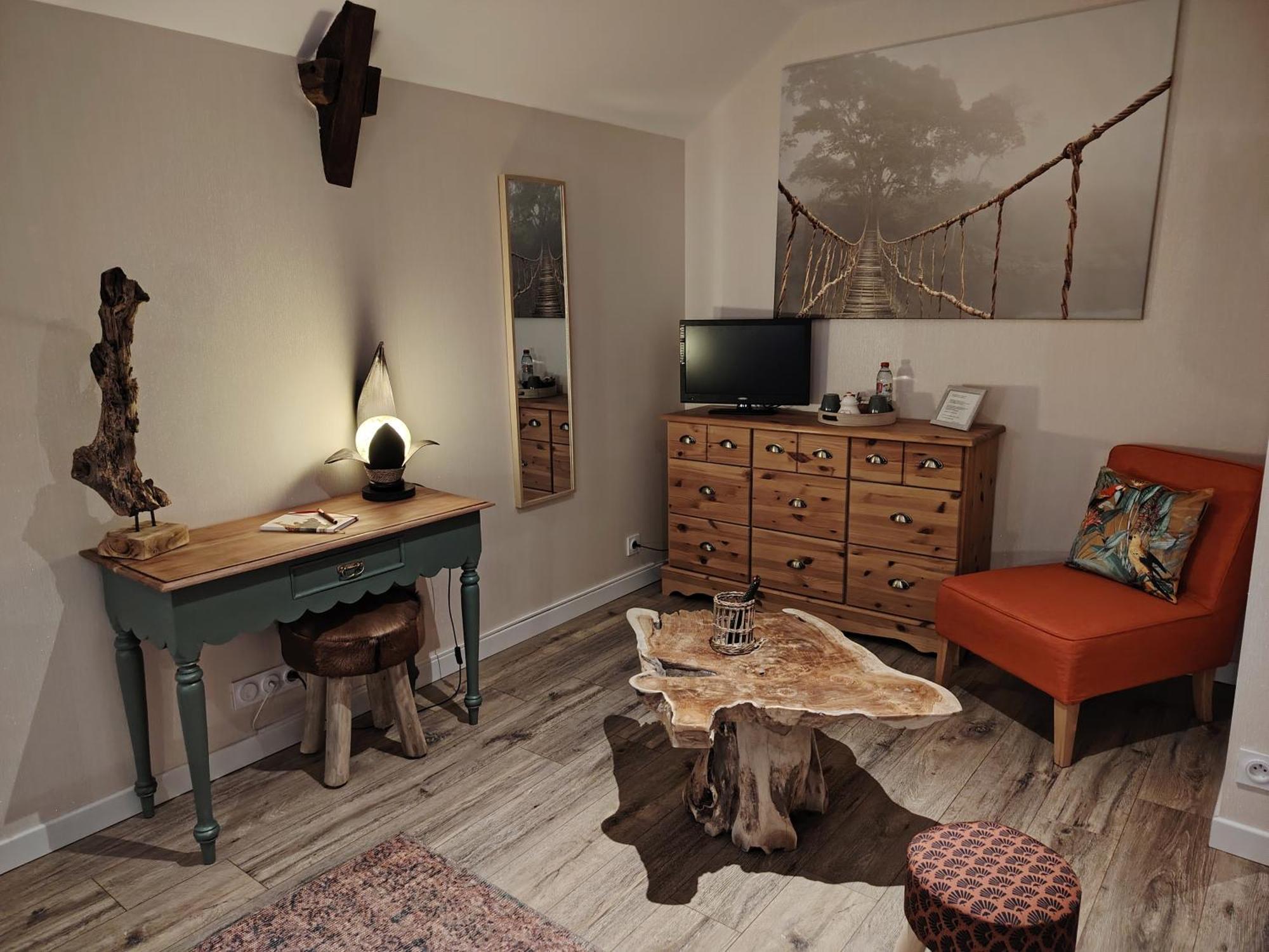 Le Douétaux chambres d'hotes La Baussaine Chambre photo