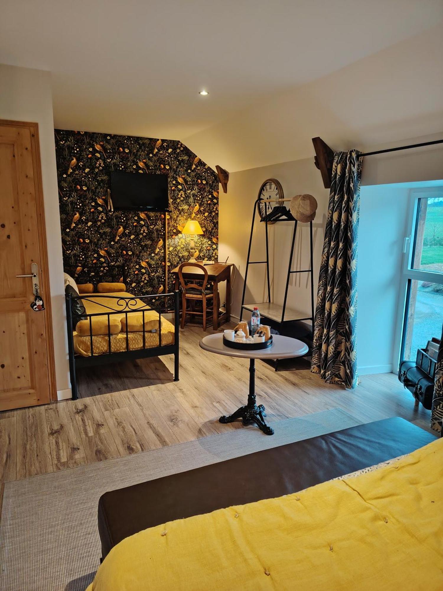 Le Douétaux chambres d'hotes La Baussaine Extérieur photo
